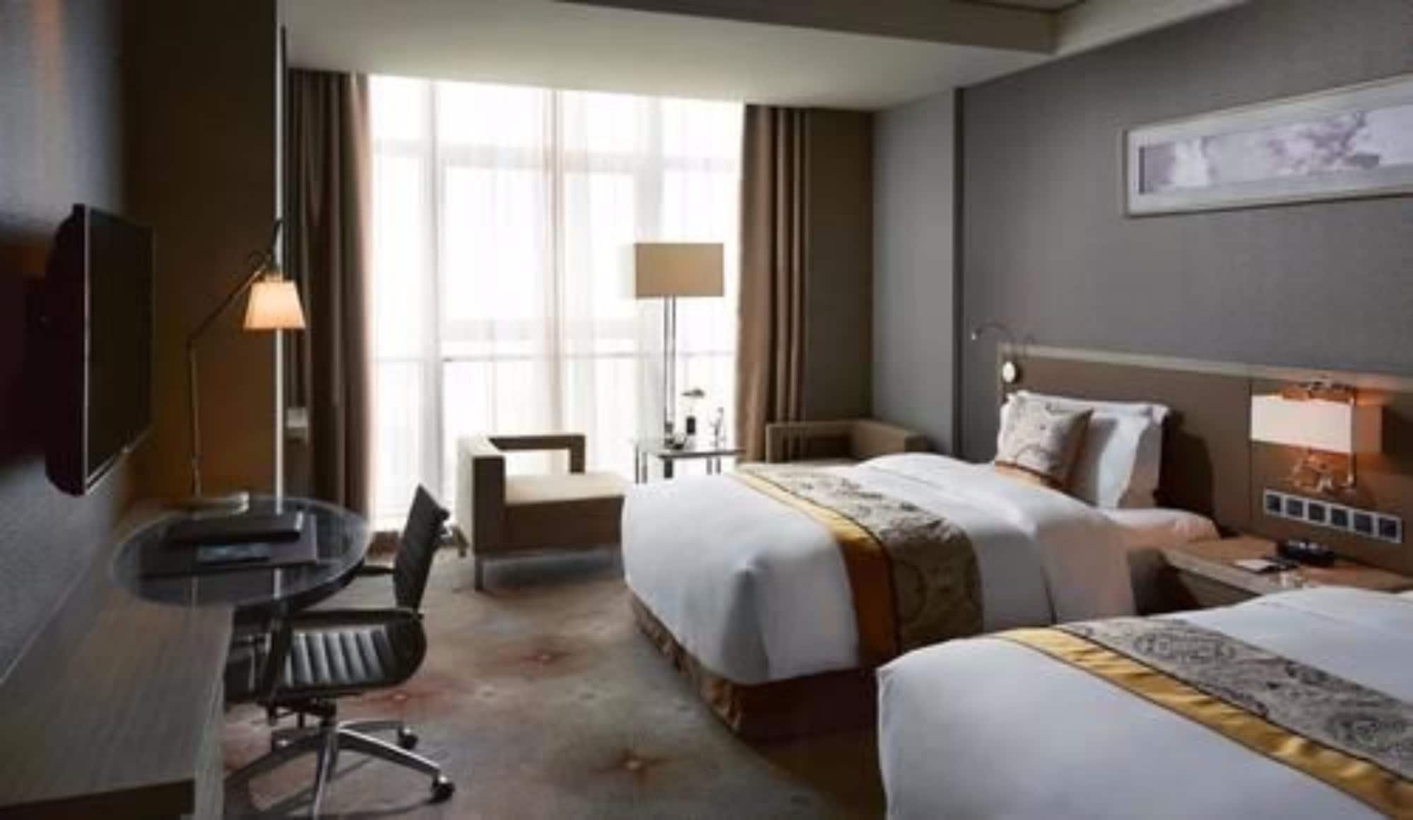 Melia Jinan Hotel Luaran gambar