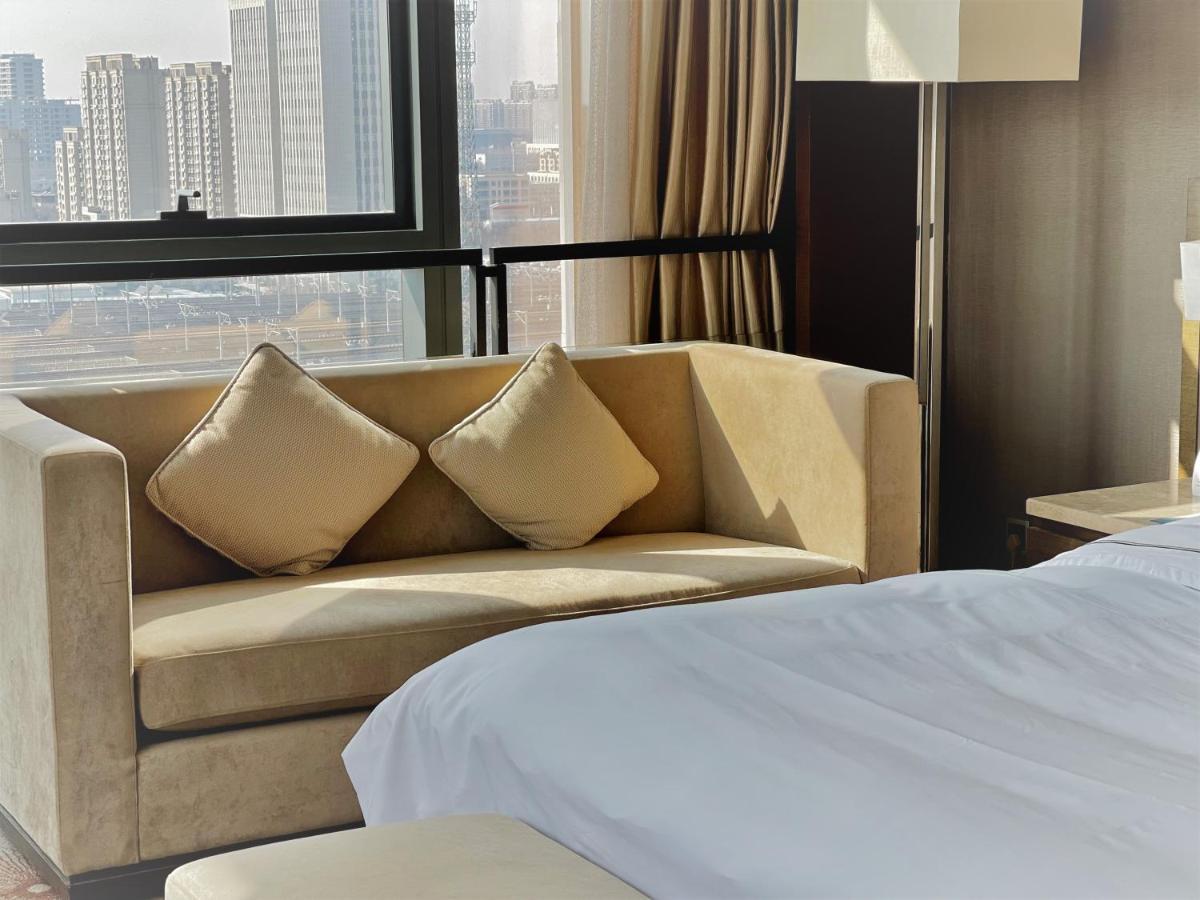 Melia Jinan Hotel Luaran gambar